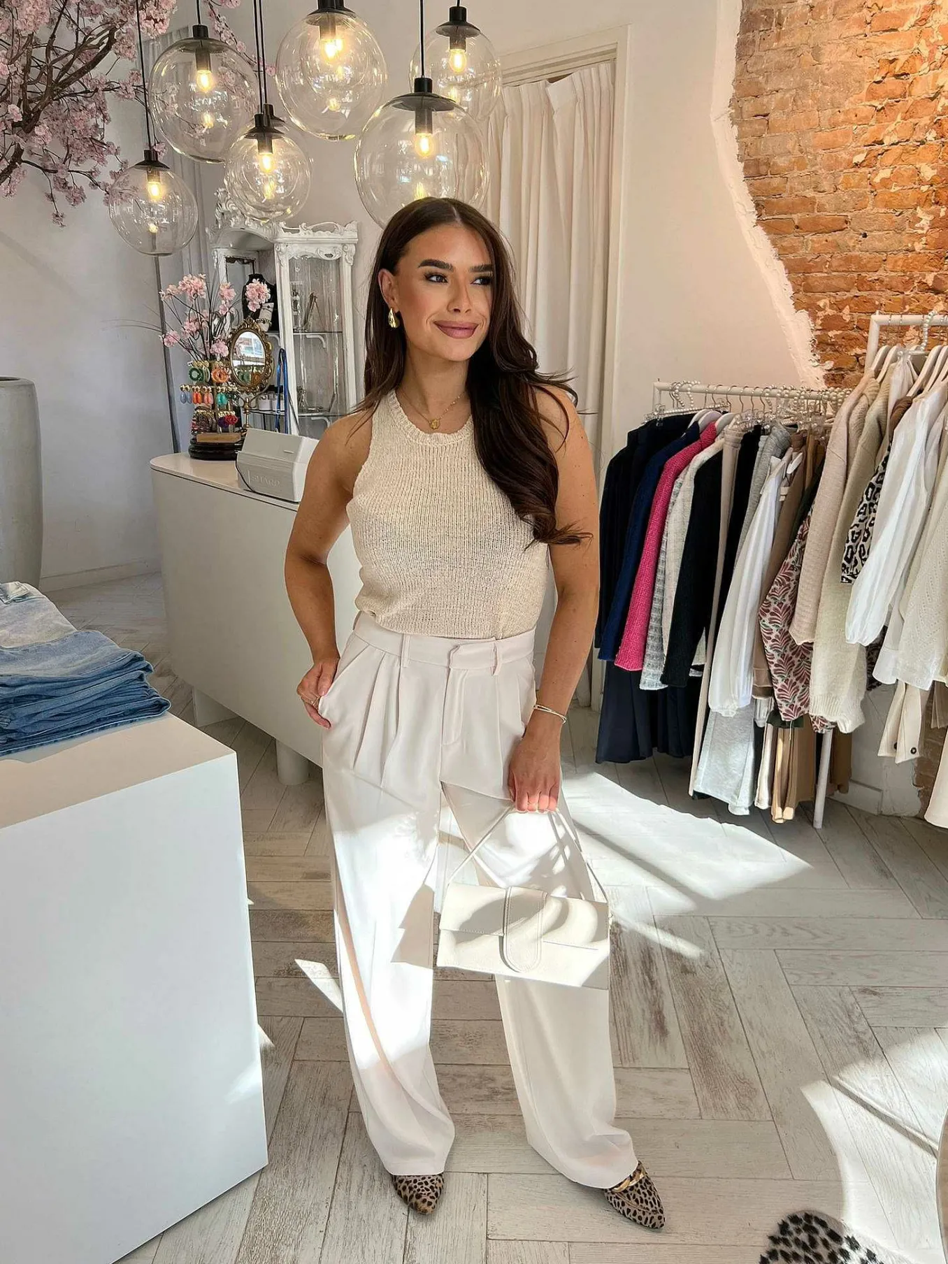 Discount Alison Crochet Top Beige Tops & Blousjes