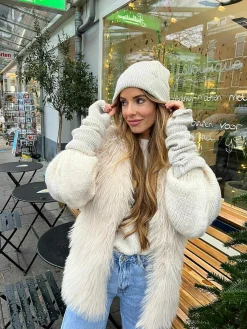 Cheap Beanie & Gloves Set Beige Mutsen & Sjaals