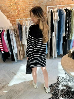 Cheap Bee Stripe Sweater Dress Black Jurken