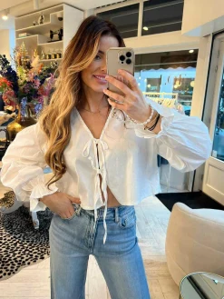 Outlet Bow Cropped Blouse White Tops & Blousjes