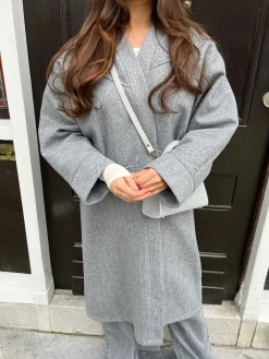 Best Dorien Coat Dark Grey Jassen