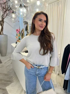 Store Jamie Short Flared Sleeve Beige Truien