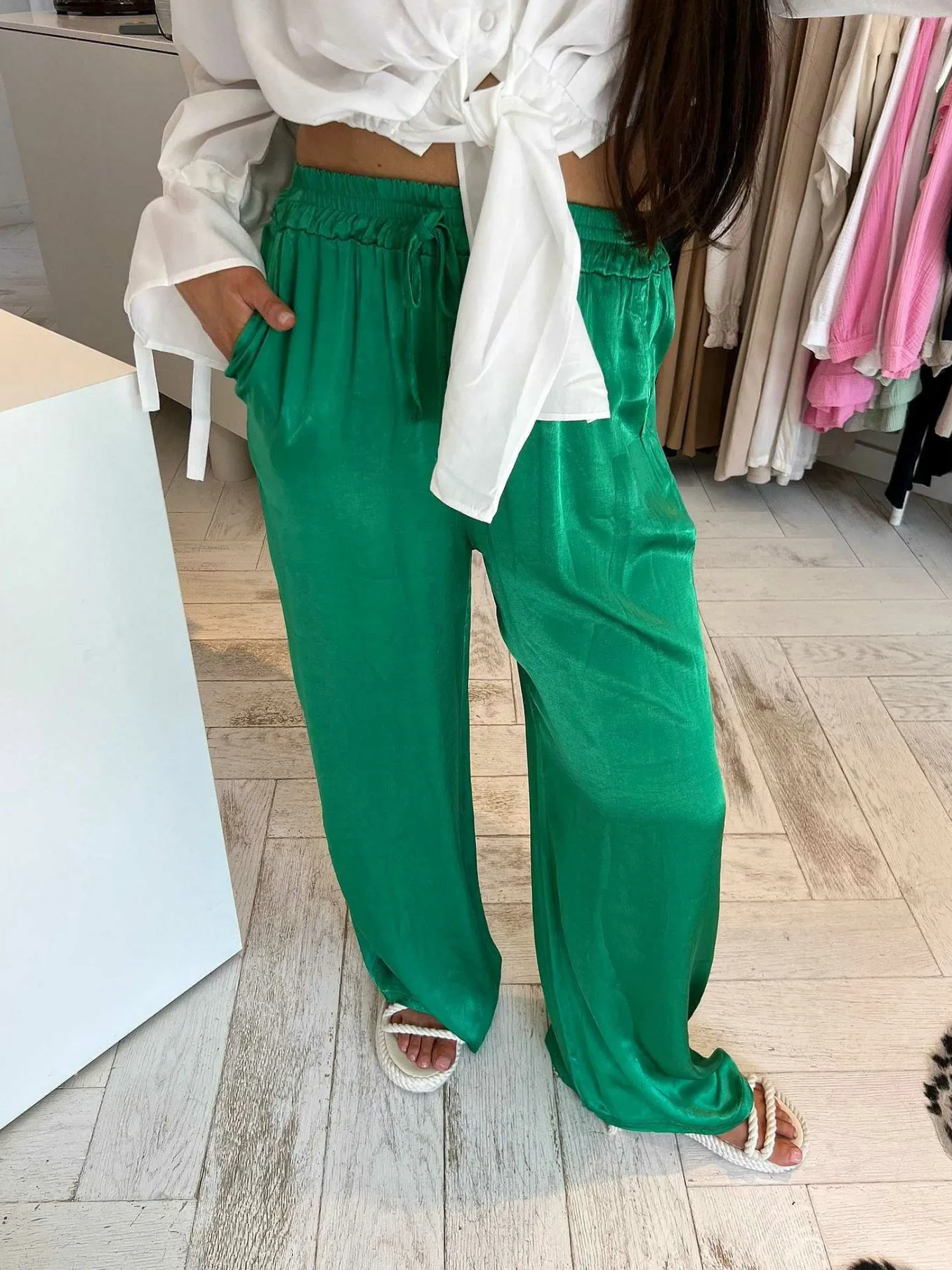 Online Julie Silky Pants Emerald Green Broeken