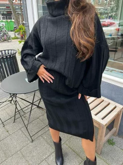 Shop Loua Big Ribbed Set Black Sets