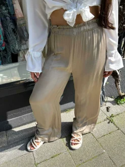 Best Nala Silky Ruffle Pants Taupe Broeken