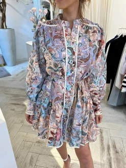 Store Nova Inspired Dress Jurken