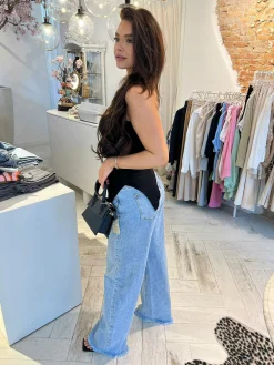 Discount Nova Stapless Top Black Tops & Blousjes