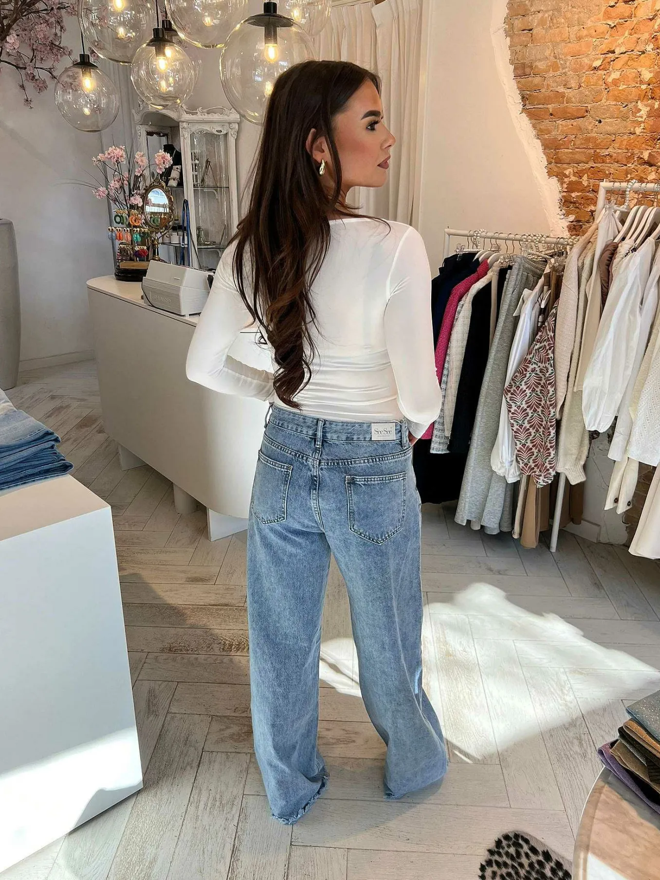 Best Sammy Body Off White Body's